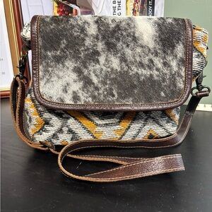 Myra Bag Gray and Black Patterned Interior Bag
